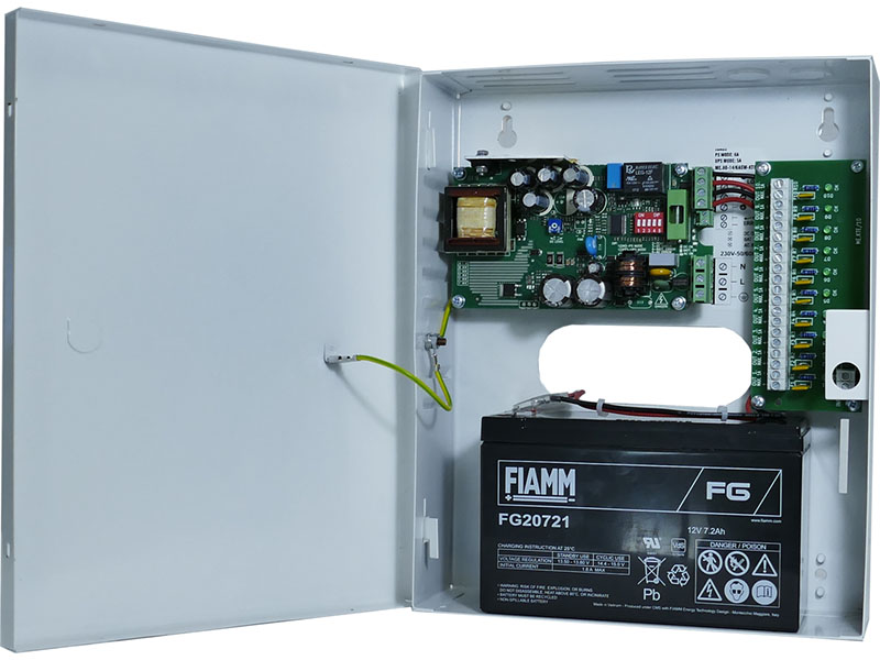 Makrai - ME.80-14/6ASW-KTEI – intelligens működésű szünetmentesíthető kamera tápfeszültség elosztó