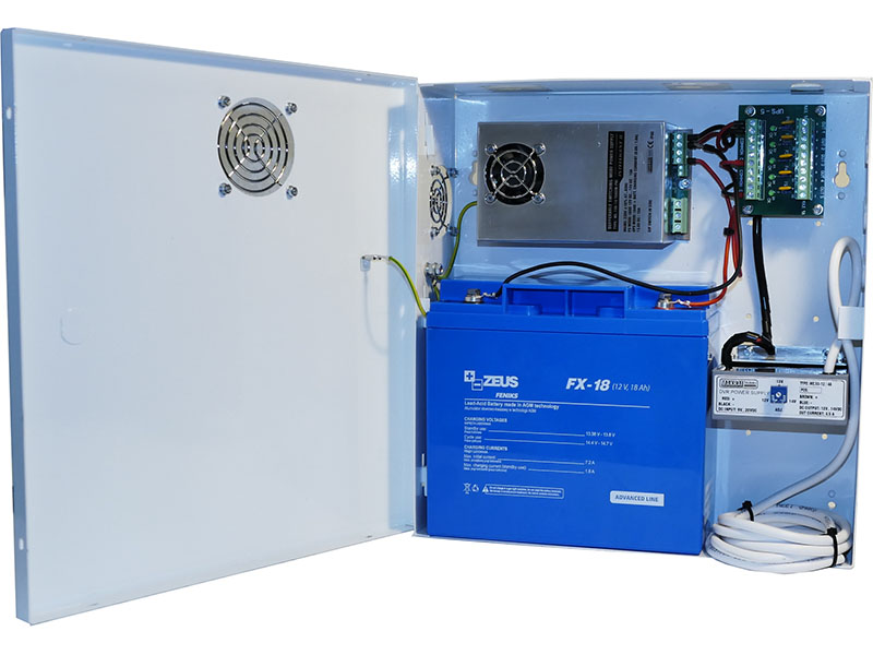 Makrai - ME.140-14/10-KTEI-5 – UPS intelligens működésű szünetmentesített DVR és kamera tápfeszültség elosztó